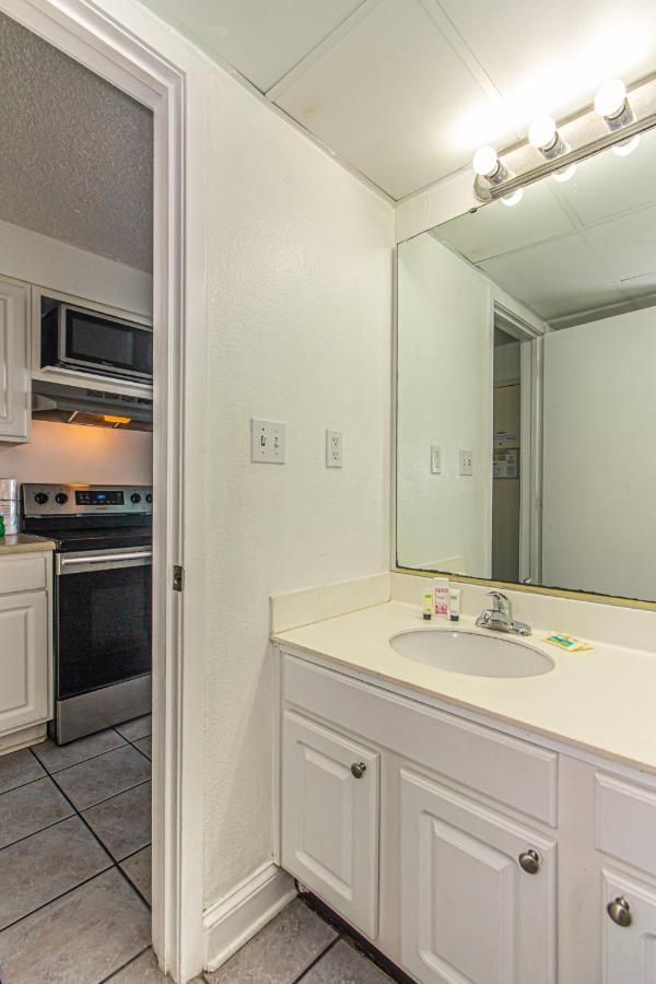 11Th Floor Suite With Incredible Views! Sea Mist Resort 51106 - 2 Double Beds - Full Kitchen! Myrtle Beach Eksteriør bilde